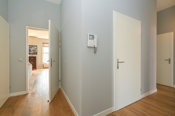 Medium property photo - Torenstraat 23, 2513 BN Den Haag